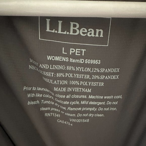L.L. Bean Stretch Primaloft Packaway Jacket Women's Petite, Large - Picture 4 of 4